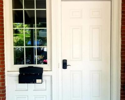 1 Bedroom 1BA 700 ft Apartment For Rent in Media, PA