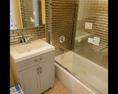 Total rooms: 6. Deposit (Room 1): $1,200.00 * Deposit (Room 2): $1,300.00 * Utilities included?: Yes. References are not required. Non-smoking. Furnishings: Furnished * Parking: No * Garage: No * Yard/patio: No * Balcony/roof terrace: No * Disabled access: No * Living room: No * Broadband included: No. Availability Available Nov 17 2025 Minimum term None Maximum term None. 2 ROOMS AVAILABLE: 1 ...