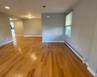 1 Bedroom 1BA 1300 ft Apartment For Rent in Branford, CT