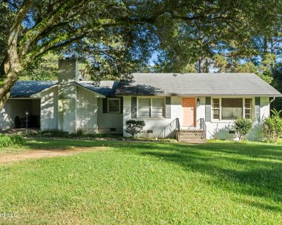 3 Bedroom 2BA 1588 ft Single Family House For Sale in Brookhaven, MS