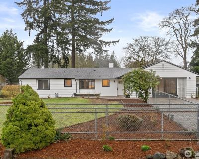 4 Bedroom 2BA 1727 ft Apartment For Rent in Lakewood, WA