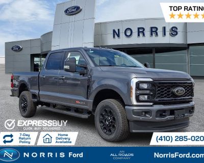 Check out all these great options on this vehicle: 5th Wheel/Gooseneck Hitch Prep Package, Black Appearance Package (6" Ebony Black Angular Running Boards, Black Painted Front Grille Surround, Body Color Front & Rear Bumpers, Rear Wheel Well Liners (Pre-Installed), Tough Bed Spray-In Bedliner, and Wheels: 20" Ebony Black High Gloss), Ford Connectivity Package (1-Year Included), FX4 Off-Road Pac...