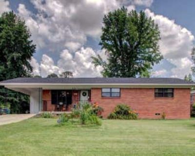 3 Bedroom 2BA 1350 ft Single Family Home For Sale in LITTLE ROCK, AR
