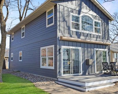 4 Bedroom 2BA 1456 ft Single Family House For Sale in Spirit Lake, IA