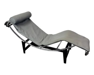 70's Vintage Lc4 Chaise Longue by Le Corbusier and Pierre Jeanneret for Cassina