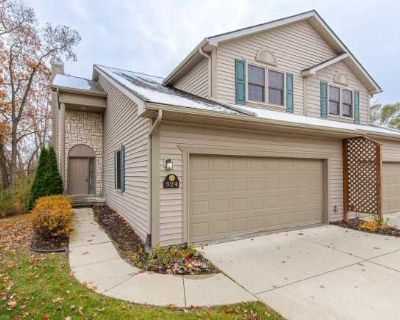 3 Bedroom 2.5BA 1800 ft Apartment For Rent in Oakland County, MI