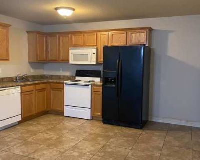 3 Bedroom 2BA 1240 ft Apartment For Rent in Taney County, MO