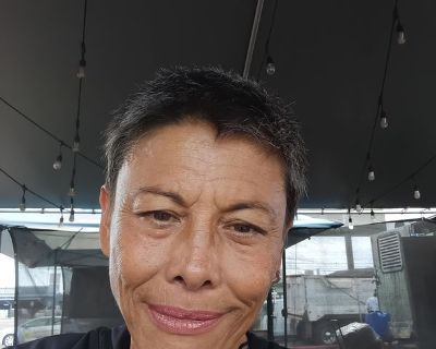 Lisa - Needs a House on iROOMit or a Room