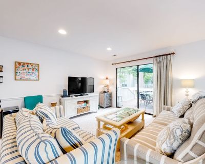 3 Bedroom 2.5BA House Vacation Rental in Sea Colony --- 3201 Round Robin Way, Bethany...