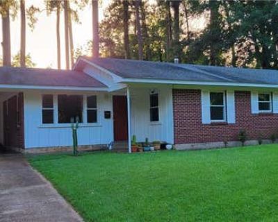 3 Bedroom 2BA 1705 ft Single Family Home For Sale in PINEVILLE, LA