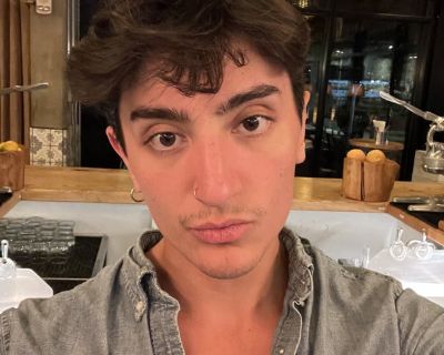 Male Seeking Room in Denver