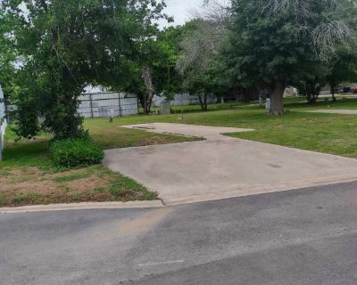 2 Bedroom 2BA 896 ft Mobile Home For Rent in Killeen, TX