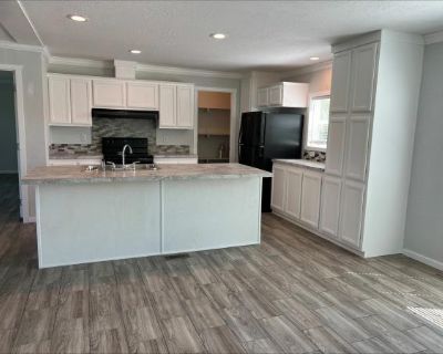 3 Bedroom 2BA 1568 ft Mobile Home For Rent in Sherman, TX