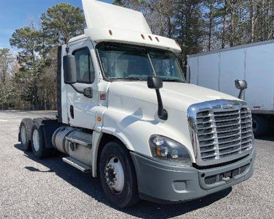 2018 Freightliner Cascadia125