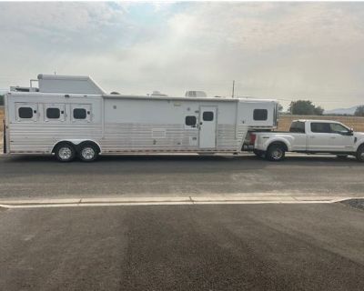 2010 Hart 3 Horse Trailer With Living Quarters