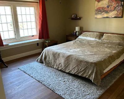 Private room with ensuite in a House with 1 roomie, Ewing, NJ 08638