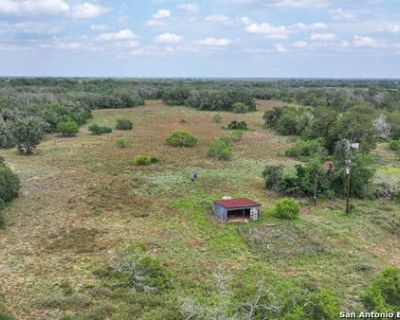 Land For Sale in POTEET, TX