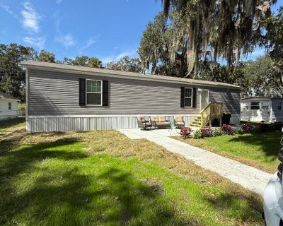 2 Bedroom 2BA 747 ft Mobile Home For Sale in Mims, FL