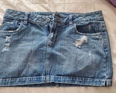 Womens Mini Jean skirt