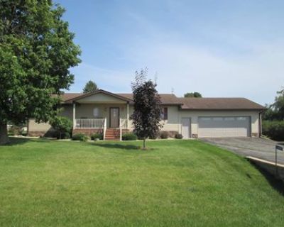 3 Bedroom 2BA 2139 ft Single Family House For Sale in Postville, IA