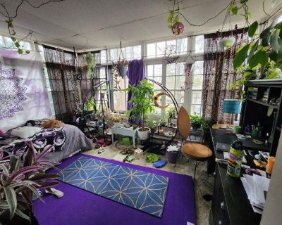 Room For Rent in 1BR 1BA Property, Lancaster, PA