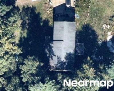 4 Bed 3 Bath Preforeclosure Property in Hope Valley, RI 02832 - Fenner Hill Rd