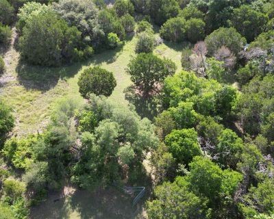 3 Bedroom 2BA 2176 ft Single Family House For Sale in Gatesville, TX