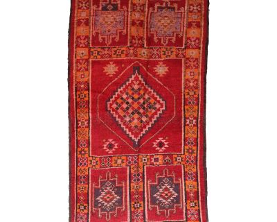 1980's Handknotted Moroccan Wool Rug - 9.7 X 5.2 Ft