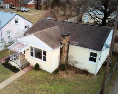 3 Bed 2 Bath Foreclosure Property in Belpre, OH 45714 - Poplar Ave