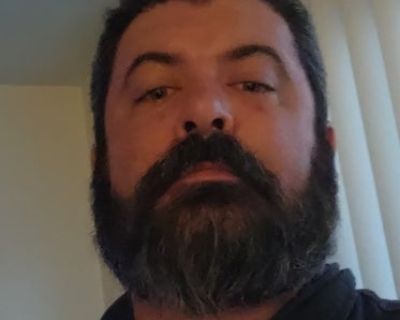 $1,000 /month. Age: 39 * Any pets?: No * Occupation: Professional * Gender: Male. Non-smoking room preferred. Pets are fine. No preference specified. Age preference: 25 - 99. Looking in: Berkeley , Contra Costa County , Daly City , Fremont , Hayward , Mountain View , North Bay , Oakland , Palo Alto , Redwood City , San Francisco , San Mateo , Santa Clara , South San Francisco , Sunnyvale. I am ...