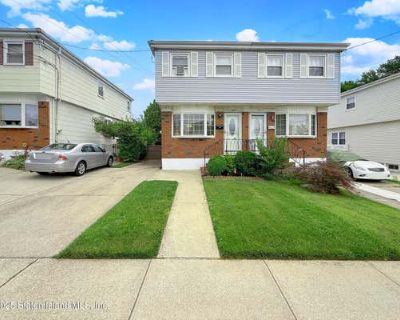 3 Bedroom 2BA 1140 ft Single Family Home For Sale in STATEN ISLAND, NY