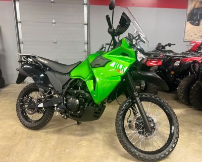 Condition: Used, Make: Kawasaki, Model: KLR 650, Year: 2023, Color: Candy Lime Green, Mileage: 1,795, Dealer: Indian Motorcycle of Lafayette, Phone: 765-449-7122. ESCAPE. EXPLORE. ENVY. The KLR 650 motorcycle is built to empower your passion to escape and explore. Dual-purpose capability allows the journey to go on- and off-road, and a reputation for enduring reliability helps you focus on the ...