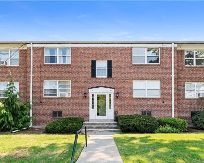 1 Bedroom 1BA 726 ft Condo For Rent in West Hartford, CT