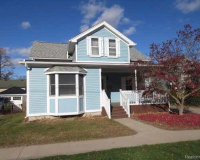 3 Bedroom 2BA 1091 ft Single Family Home For Sale in FENTON, MI