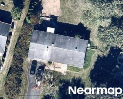 Foreclosure Property in Whippany, NJ 07981 - Hilltop Cir