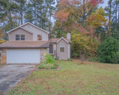 3 Bedroom 2BA 1882 ft Apartment For Rent in Kennesaw, GA