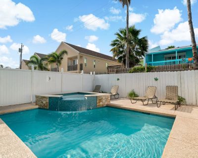 3 Bedroom 3.5BA Pet-Friendly Escape Vacation Rental in Island Escape Unit B, South Padre Island, TX