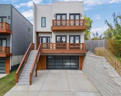 3 Bedroom 4BA 2900 ft Apartment For Rent in St. Louis, MO