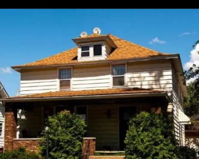 izzy beier (Has a House) on iROOMit. Room in the 1 Bedroom 2BA Pet-Friendly...