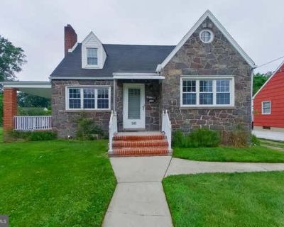 3 Bedroom 2BA 1345 ft Single Family Home For Sale in LAWRENCE TOWNSHIP, NJ