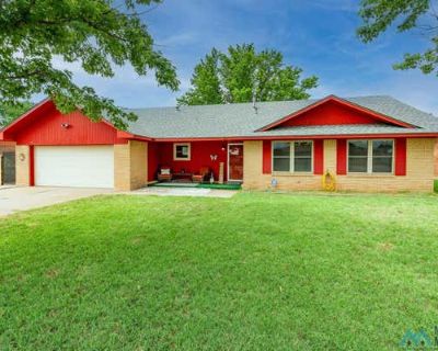 3 Bedroom 2BA 1534 ft Single Family Home For Sale in CLOVIS, NM