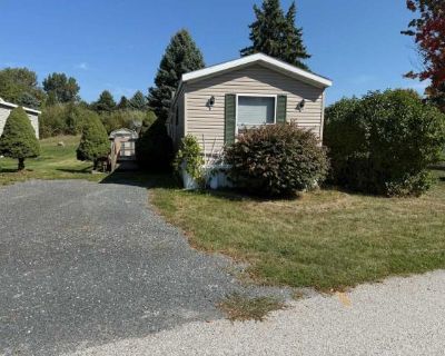 3 Bedroom 2BA 980 ft Mobile Home For Sale in Ludington, MI