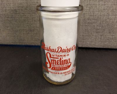 C5 Vintage Raskas Dairy Co. St. Louis, Mo. Smeting Dressing Jar ~ 6" Tall