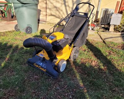 Free Cub Cadet CSV 050 Chipper Shredder Vacuum. Only used one time. Needs carburetor cleaned.  Sat 2