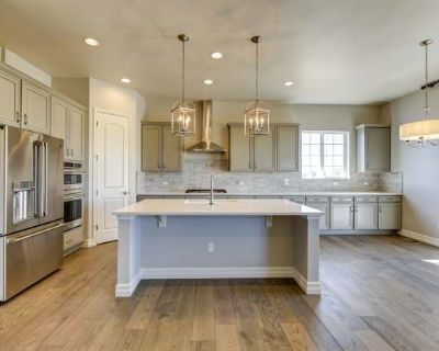 Breathtaking 4 Bedroom 3 Bedroom Ranch Style Home with Finished Basement!!. image_url. In unit laundry Patio / balcony Dishwasher Stainless steel Walk in closets Fireplace Unit Amenities dishwasher fireplace in unit laundry microwave oven patio / balcony range refrigerator walk in closets stainless steel Property Amenities on-site laundry. limit. 4 Bedroom. 3 Bathroom. 4538 ft