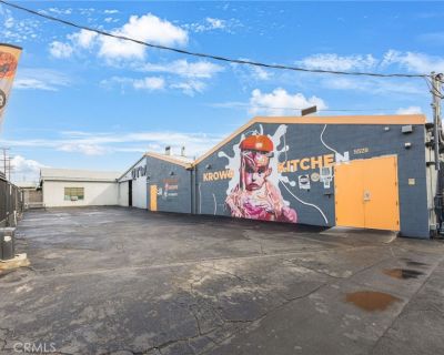 13144 ft Commercial Property For Sale in North Hollywood, CA