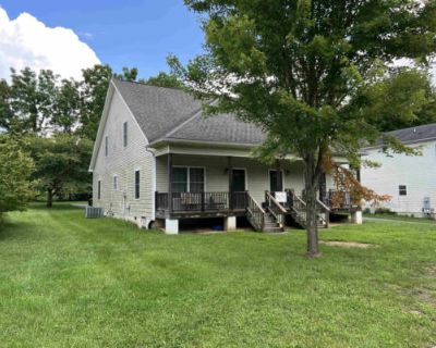 3306 ft Multi Family Home For Sale in Blacksburg, VA