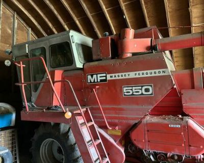 MASSEY FERGUSON 550 combine