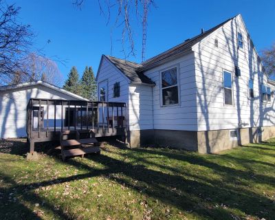 2 Bedroom 1BA 1536 ft Single Family House For Sale in Gilman, WI