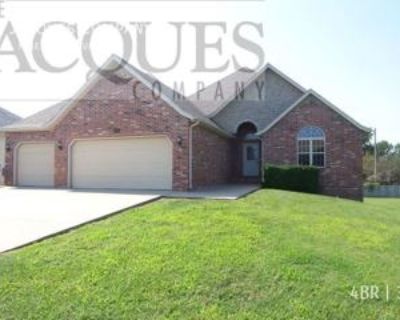 4 Bedroom 3BA 3,712 ft Pet-Friendly House For Rent in Springfield, MO